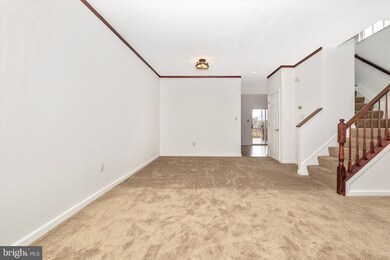 7123 Ladd Cir, Frederick, MD 21703 - photo 4