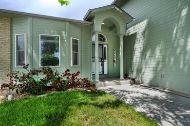 523 W Hook Dr, Pueblo, CO 81007 - photo 2