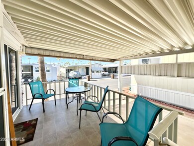 SIT & RELAX THE DAY AWAY!