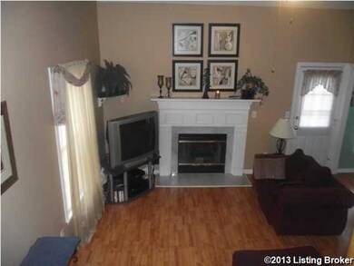 8503 Tiffany Brooke Ct, Louisville, KY 40228 - photo 2