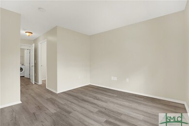 New Floors throughout