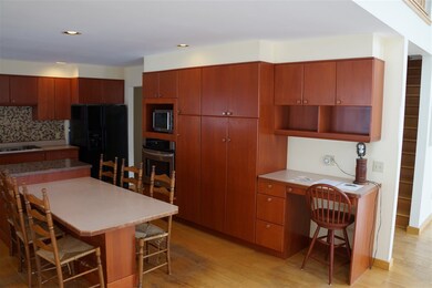 859 W Hill Rd, Northfield, VT 05663 - photo 2