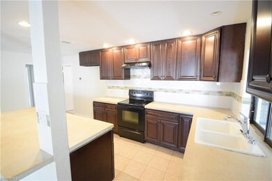 1386 Trail Terrace Dr, Naples, FL 34103 - photo 4