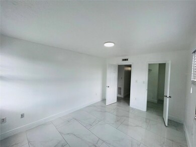 2787 L B McLeod Rd unit D, Orlando, FL 32805 - photo 7