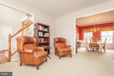 37 Banner Spring Cir, Stafford, VA 22554 - photo 3