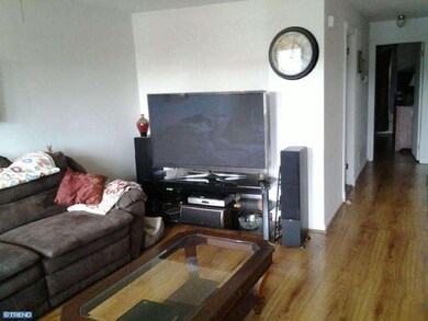 812 Northridge Dr, Norristown, PA 19403 - photo 3