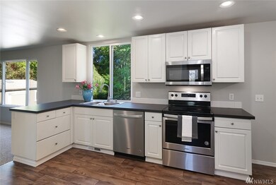 2115 Miss Ellis Loop NE, Poulsbo, WA 98370 - photo 2