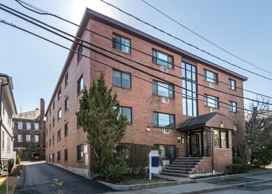 41 Walnut St unit 31, Waltham, MA 02453 - photo 3