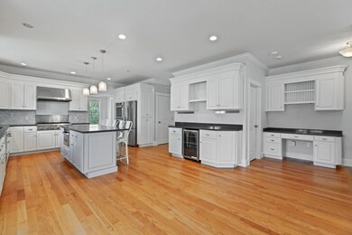 102 Woodledge Rd, Needham, MA 02492 - photo 4