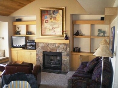 2430 NW Snowgoose Dr unit 14 A, Redmond, OR 97756 - photo 3