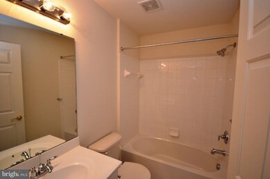 4502 Hidden Stream Ct unit 10, Owings Mills, MD 21117 - photo 5