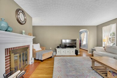 12 Pinehurst Ave, Auburn, MA 01501 - photo 5