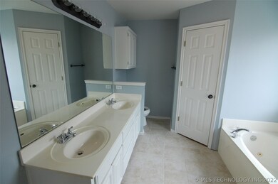 1383 E 138th Place, Glenpool, OK 74033 - photo 3