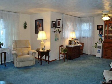 286 Homestead Dr, North Tonawanda, NY 14120 - photo 5