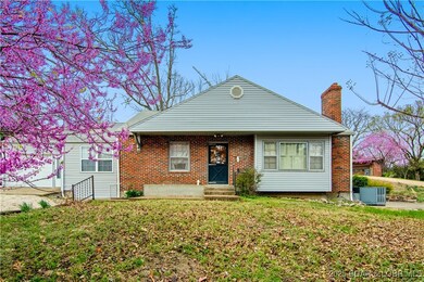Huge front yard, back yard, plus it's three bedroo