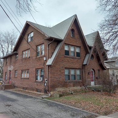 108 N Thompson St, Jackson, MI 49202 - photo 2