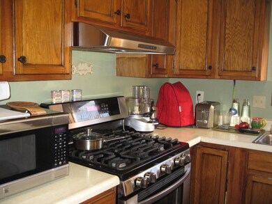 Kitchen #2.JPG