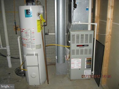 3709 Tall Grass Ct, Randallstown, MD 21133 - photo 2