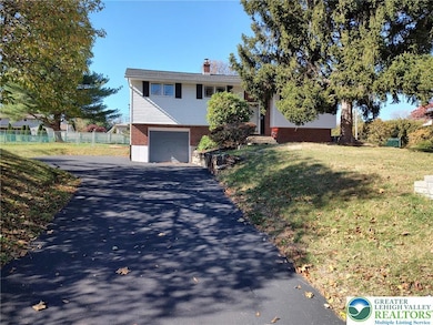 7512 S Main St, Coopersburg, PA 18036 - photo 2