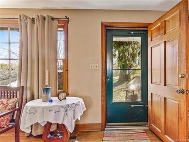 960 New Leicester Hwy, Asheville, NC 28806 - photo 4