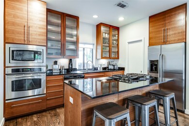 4303 Eigel St, Houston, TX 77007 - photo 5