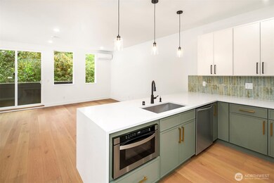 725 18th Ave unit C, Seattle, WA 98122 - photo 4