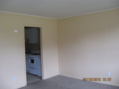 1205/1207 Davis St, Jacksonville, NC 28540 - photo 4