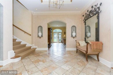 8617 Country Club Dr, Bethesda, MD 20817 - photo 2