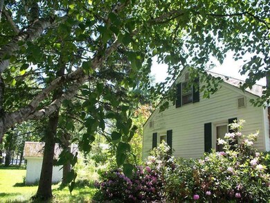 Exterior Side View. Landscape