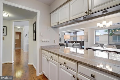 Woodbury Heights Condominium unit 911, Arlington, VA 22201 - photo 6