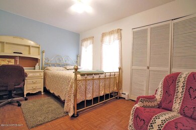 5712 Jennifer Cir unit 10A, Anchorage, AK 99504 - photo 4