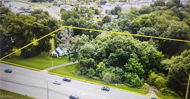 2564 Niles Cortland Rd SE, Warren, OH 44484 - photo 5