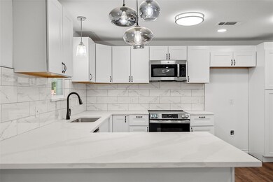 877 Patti Dr, Bedford, TX 76022 - photo 7