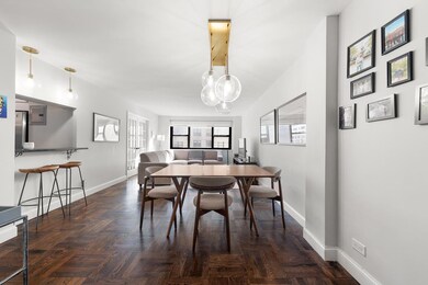 233 E 69th St unit 9J, New York, NY 10021 - photo 3