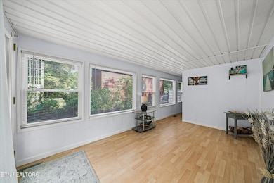 57 Apache Trail, Crossville, TN 38572 - photo 4