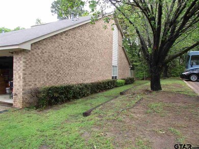 2014 2014 Villa Dr, Tyler, TX 75703 - photo 2