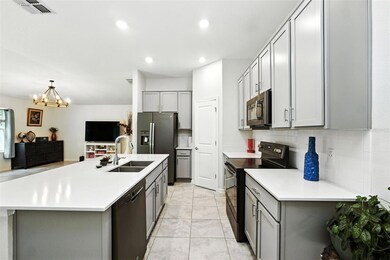 4465 Bluff Oak Loop, Kissimmee, FL 34746 - photo 4