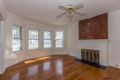 31 N Lake Ave, Troy, NY 12180 - photo 2