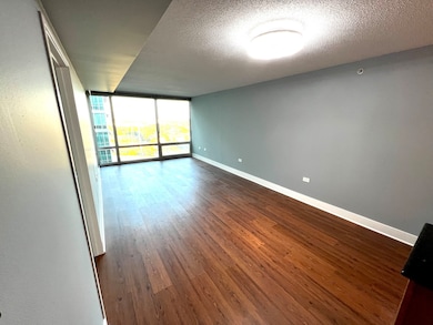 9655 Woods Dr unit 1405, Skokie, IL 60077 - photo 4