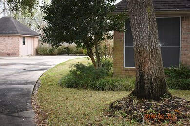 3301 Valhalla Dr, Bay City, TX 77414 - photo 4