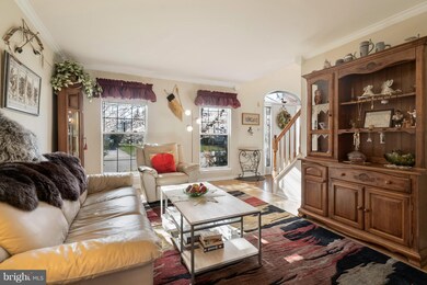 15461 Wheatfield Rd, Woodbridge, VA 22193 - photo 4