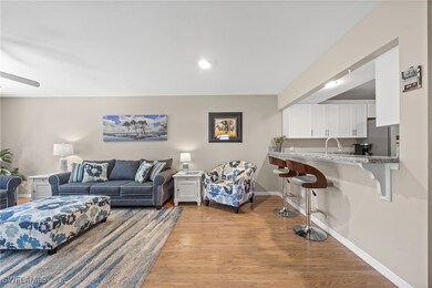 257 Robin Hood Cir unit 101, Naples, FL 34104 - photo 6