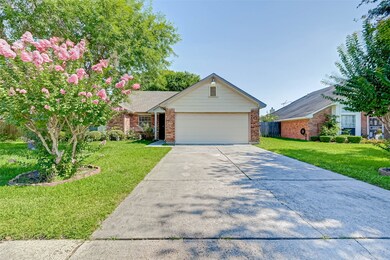 7318 Silver Star Dr, Houston, TX 77086 - photo 4