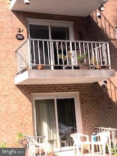 919 Montgomery Ave unit 1-1, Bryn Mawr, PA 19010 - photo 3