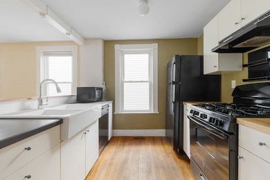 21 Florence St, Cambridge, MA 02139 - photo 7