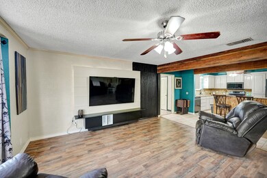 1459 Tim Tam Cir, Odessa, TX 79763 - photo 7