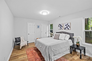 316 Charles St, Statesville, NC 28677 - photo 5