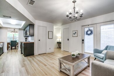 928 Shady Creek Ln, Bedford, TX 76021 - photo 7