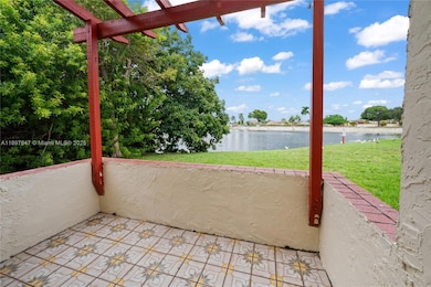 8530 SW 149th Ave unit 906, Miami, FL 33193 - photo 2