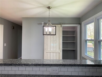 27 Muriel Ave, North Providence, RI 02911 - photo 5